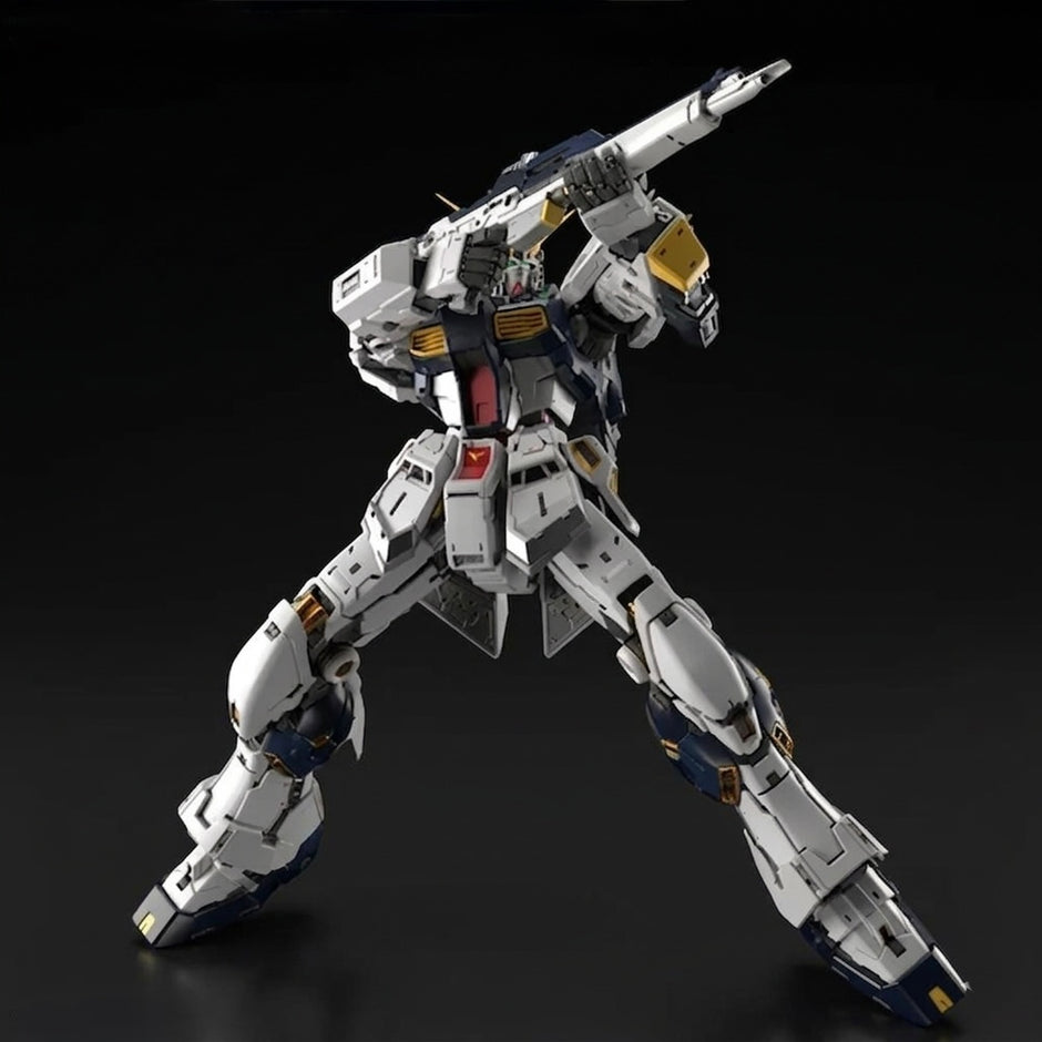 Mobile Suit Gundam Nu Gundam Perfect Grade Unleashed 1:60 Scale Model Kit