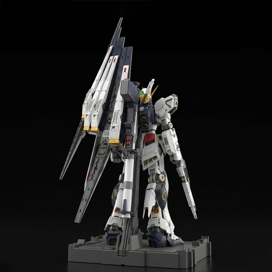 Mobile Suit Gundam Nu Gundam Perfect Grade Unleashed 1:60 Scale Model Kit