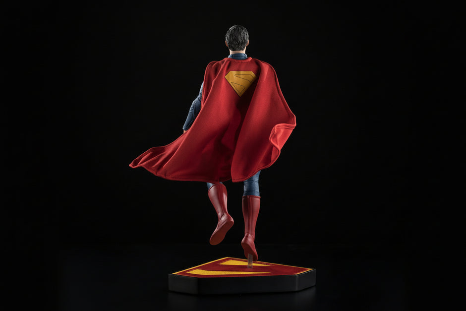 DC Direct Superman Movie 2025 1:6 Scale Resin Statue